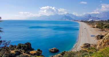 Antalya Weather in November: Temperatures, Sea, Rain and Travel Tips